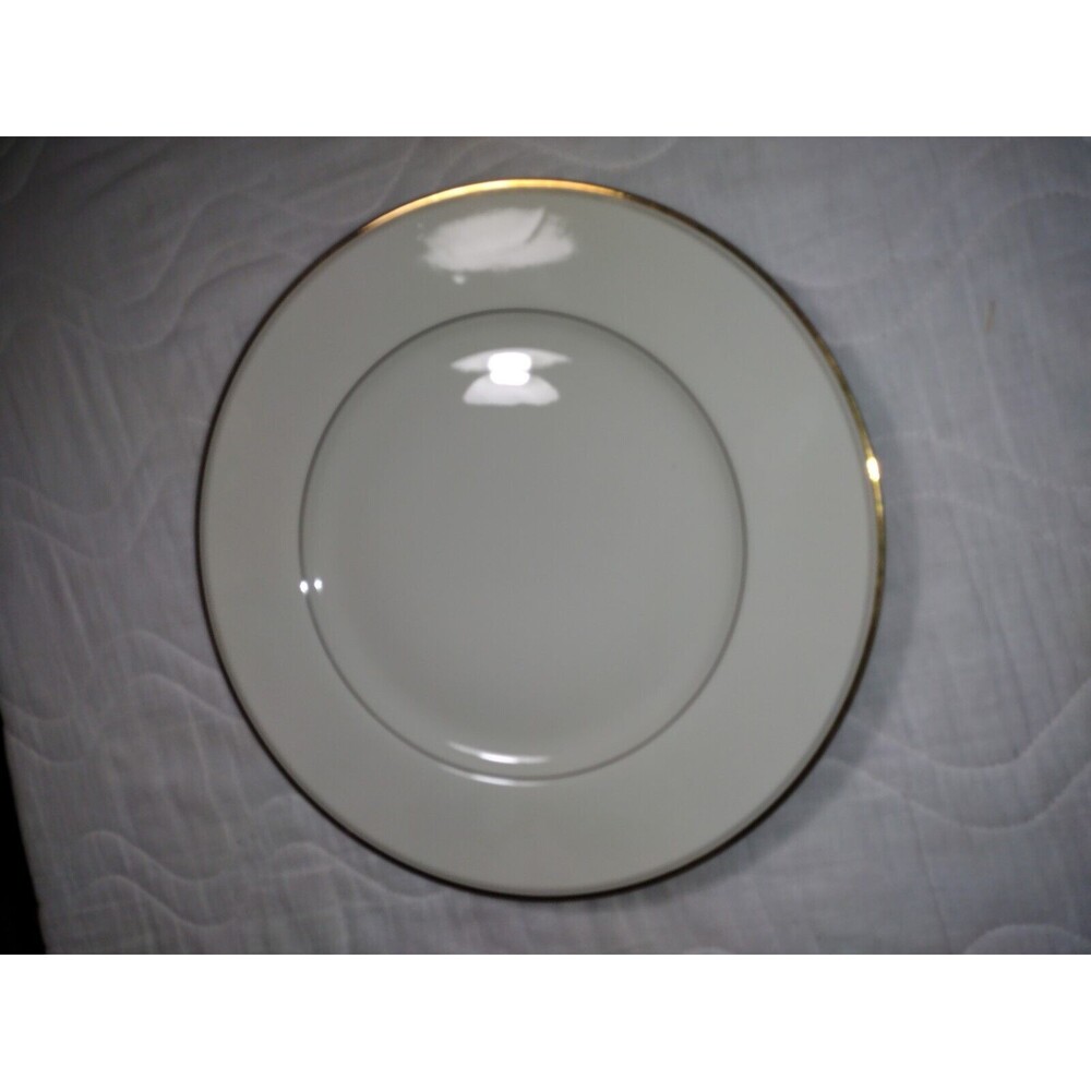 Mikasa Trousdale Chop Plate